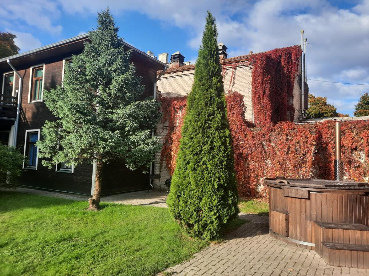 Wooden House Near City Center Villa Riga Exterior foto